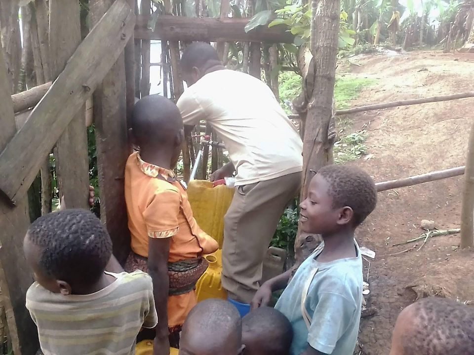 Clean water collection in the Rwanguba health zone, DR Congo